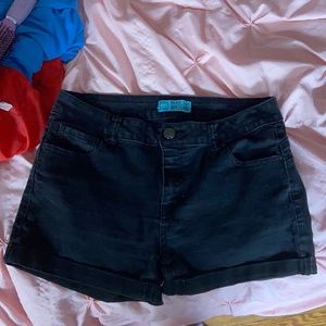 Large black shorts, stretchy,
